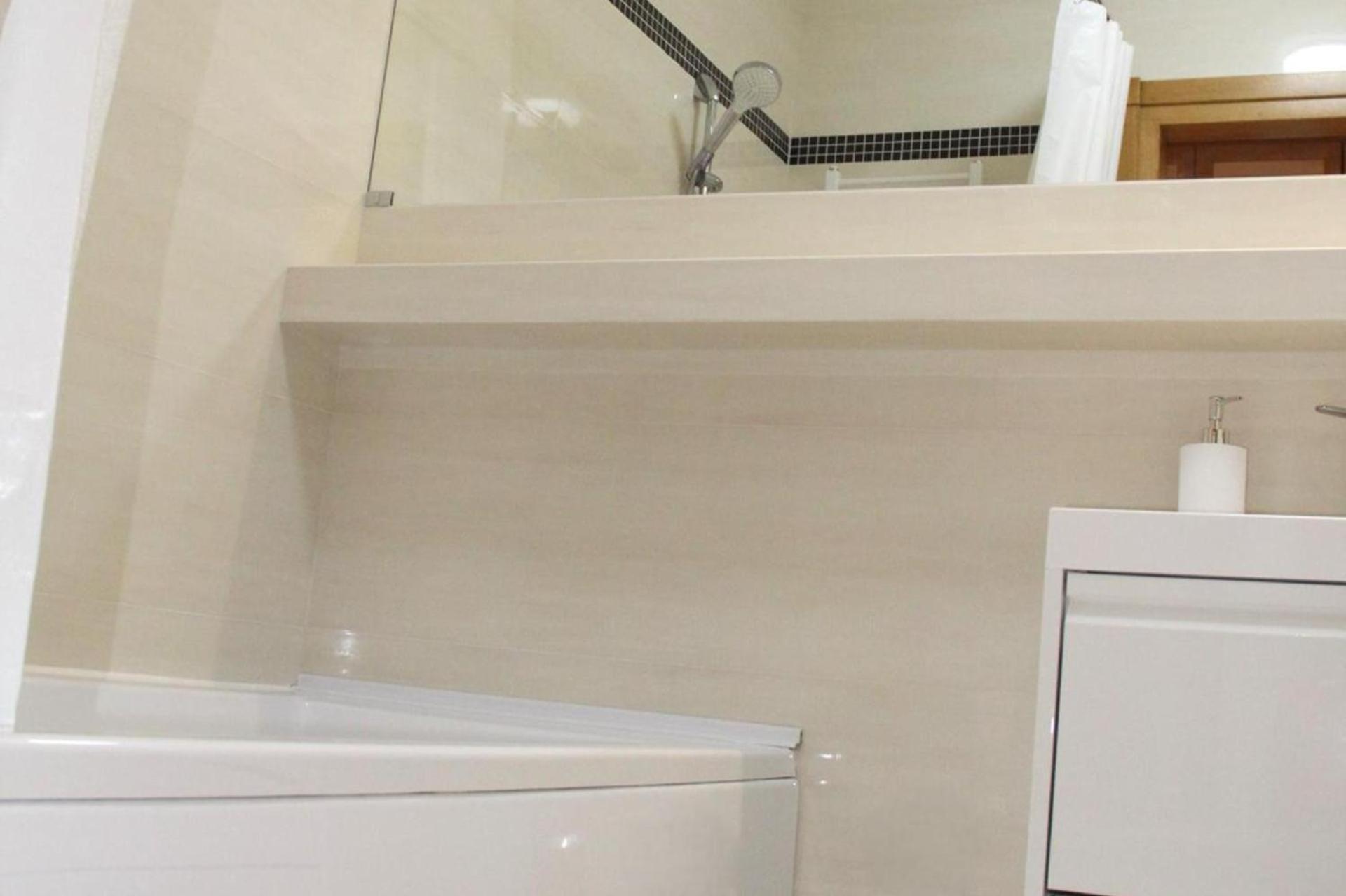 2 Bedrooms Central Apartament